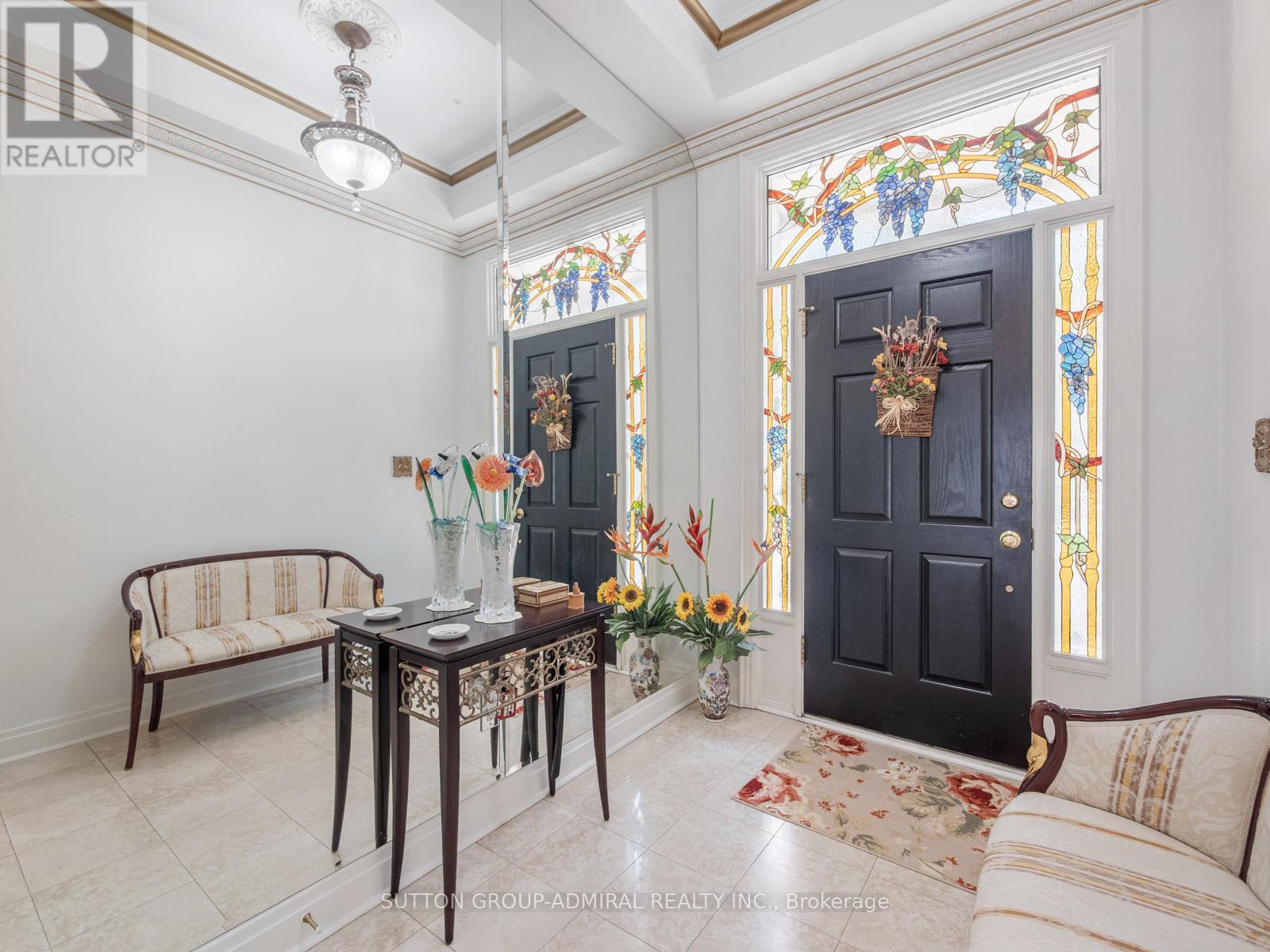 Property at 220 WALMER ROAD image 3