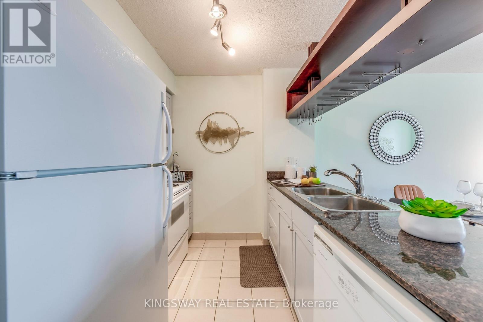 3511 - 81 Navy Wharf Court, Toronto, Ontario  M5V 3S2 - Photo 8 - C12149843