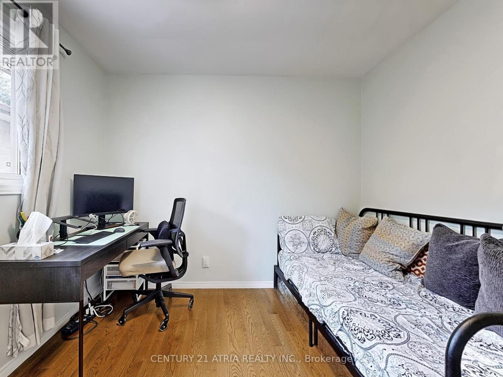 62 Muirhead Road, Toronto, Ontario  M2J 3W4 - Photo 24 - C12149847