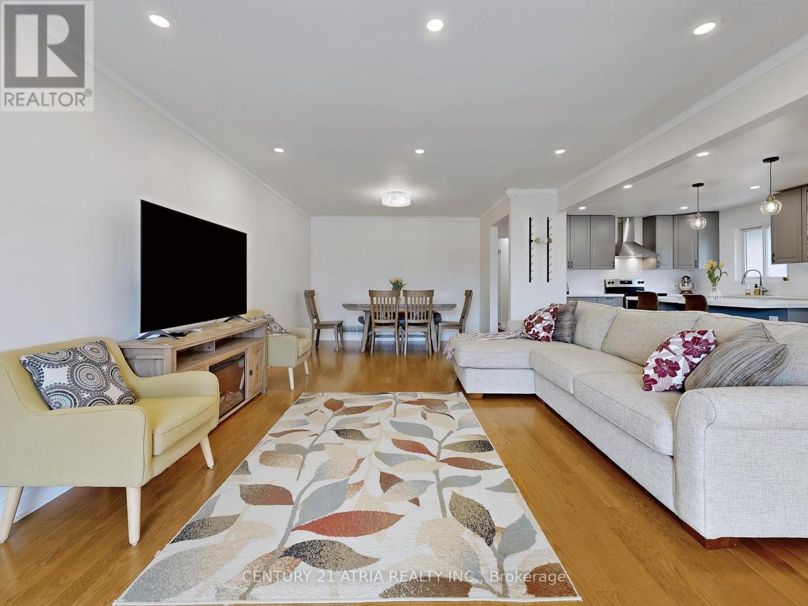 62 Muirhead Road, Toronto, Ontario  M2J 3W4 - Photo 8 - C12149847