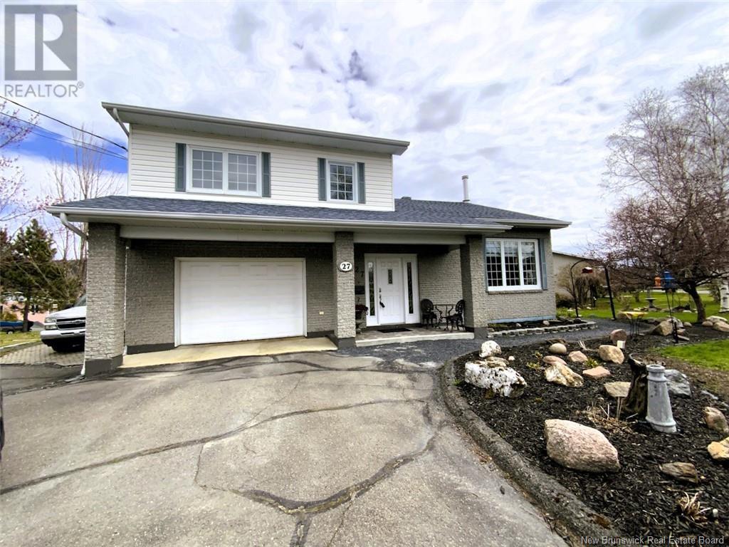 Property at 27 Léopold-Couturier Street image 2