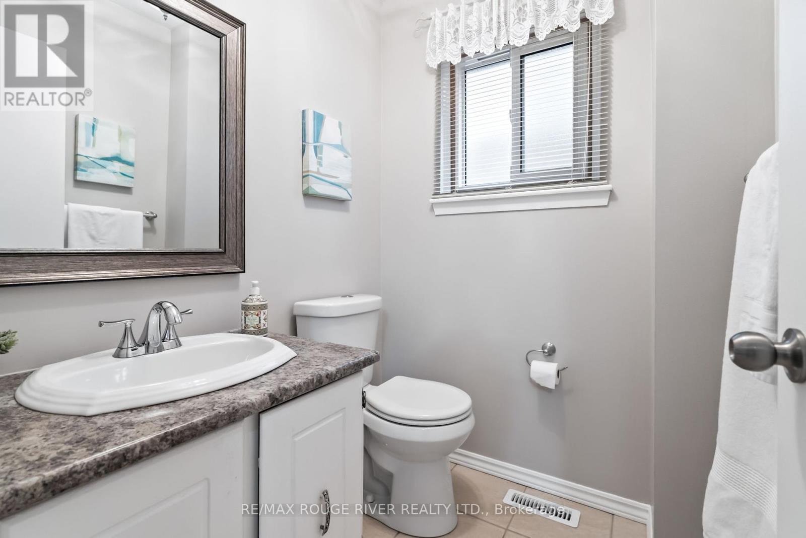 9 Harrison Court, Whitby, Ontario  L1N 6E2 - Photo 21 - E12149911