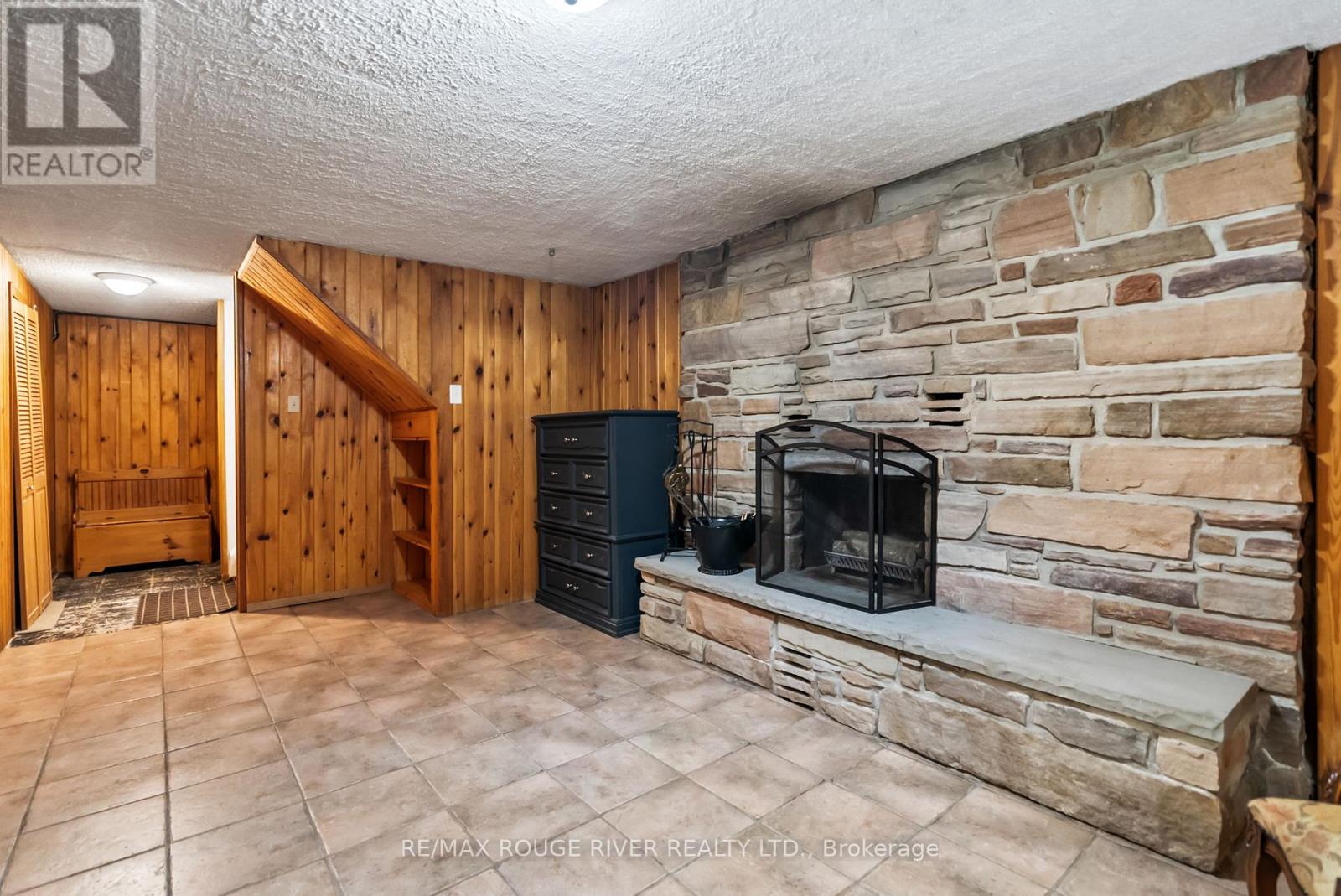 9 Harrison Court, Whitby, Ontario  L1N 6E2 - Photo 40 - E12149911