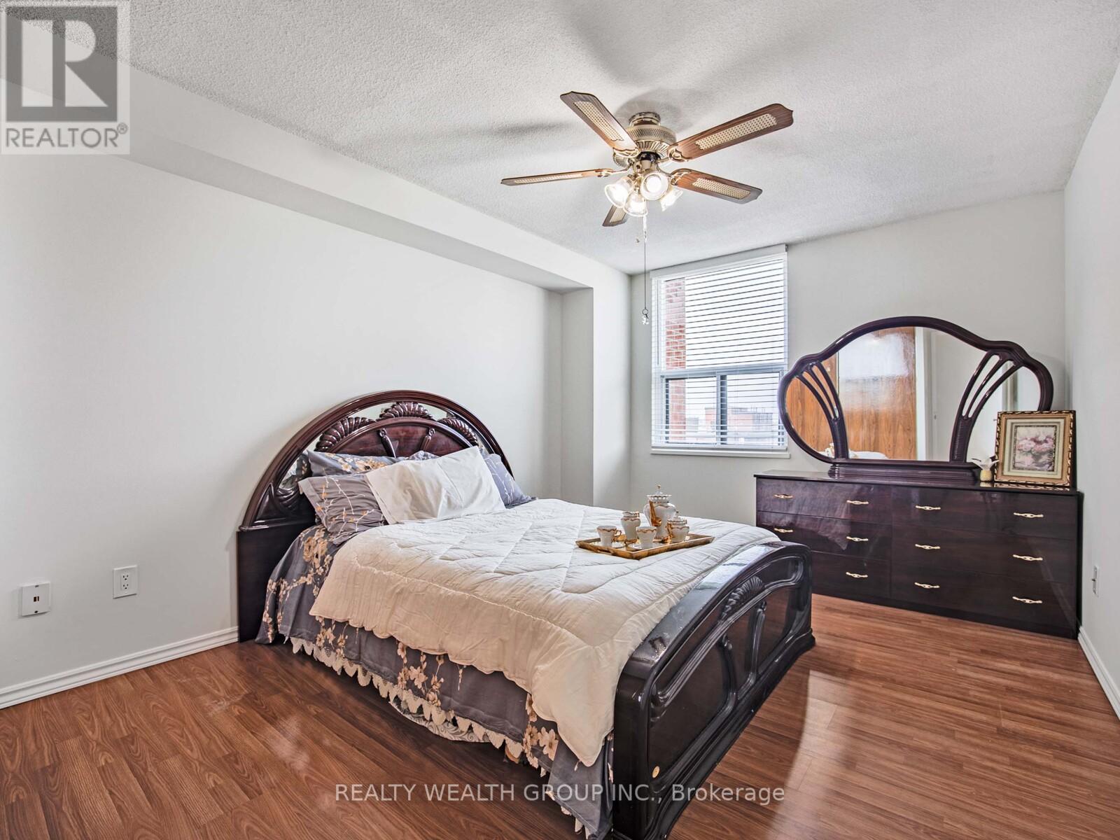 1105 - 90 Ling Road, Toronto, Ontario  M1E 4Y3 - Photo 15 - E12149816
