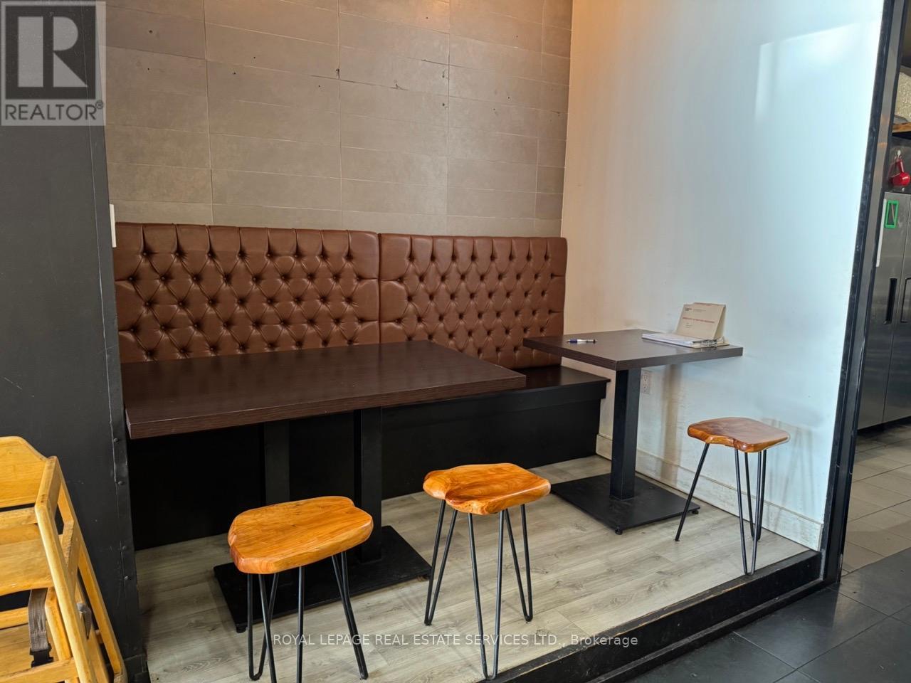 Property at 2014 QUEEN STREET E image 5