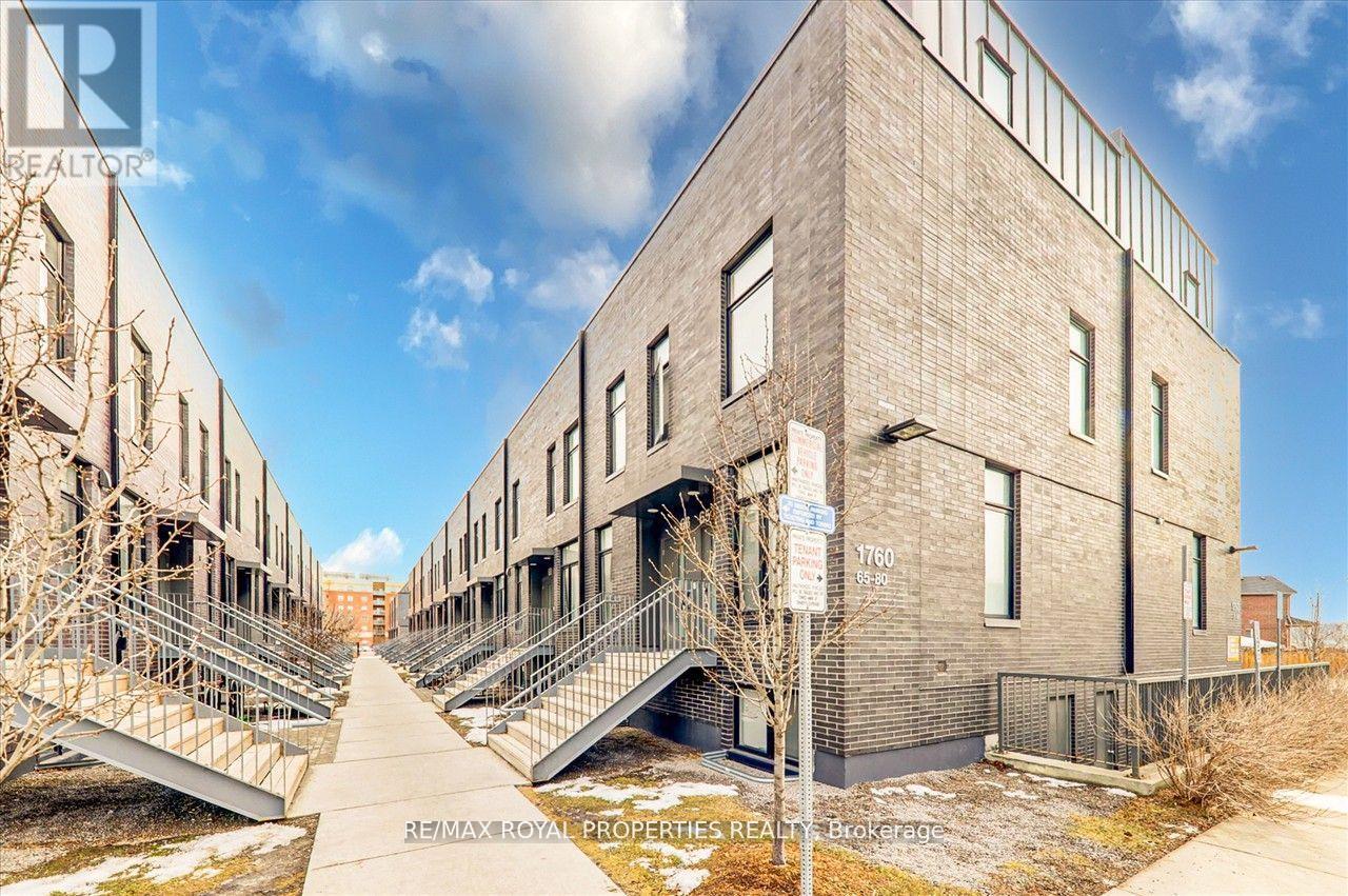 Property at 74 - 1760 SIMCOE STREET N image 1