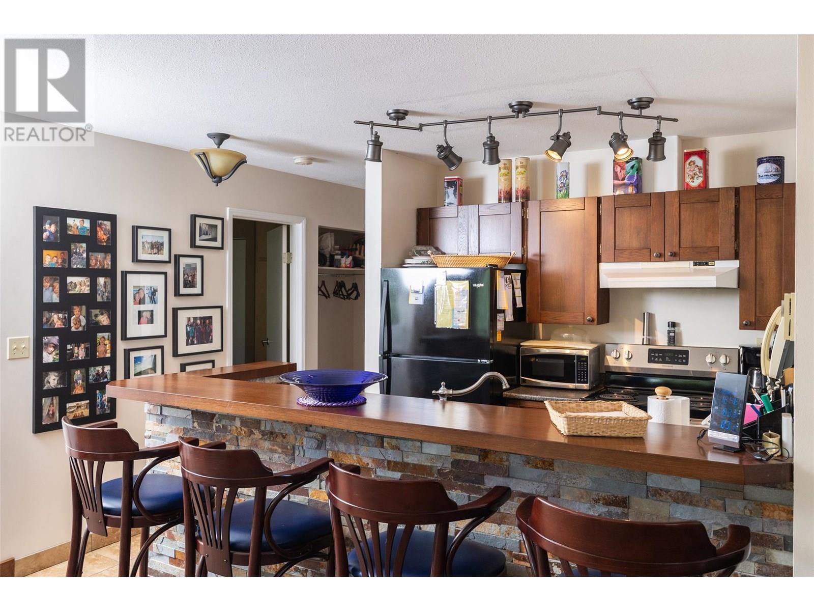 121-4559 Timberline Crescent, Fernie, British Columbia V0B 1M6 - Photo 8 - 10347483