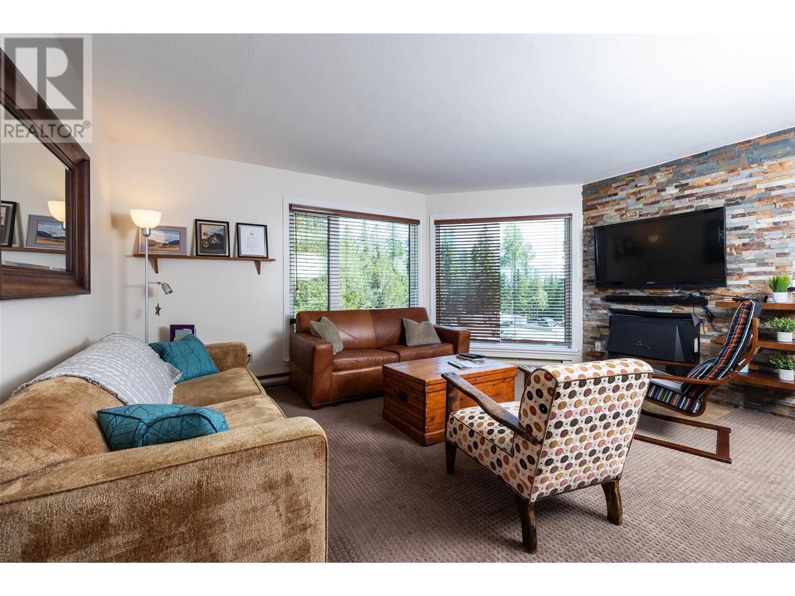 121-4559 Timberline Crescent, Fernie, British Columbia V0B 1M6 - Photo 2 - 10347483