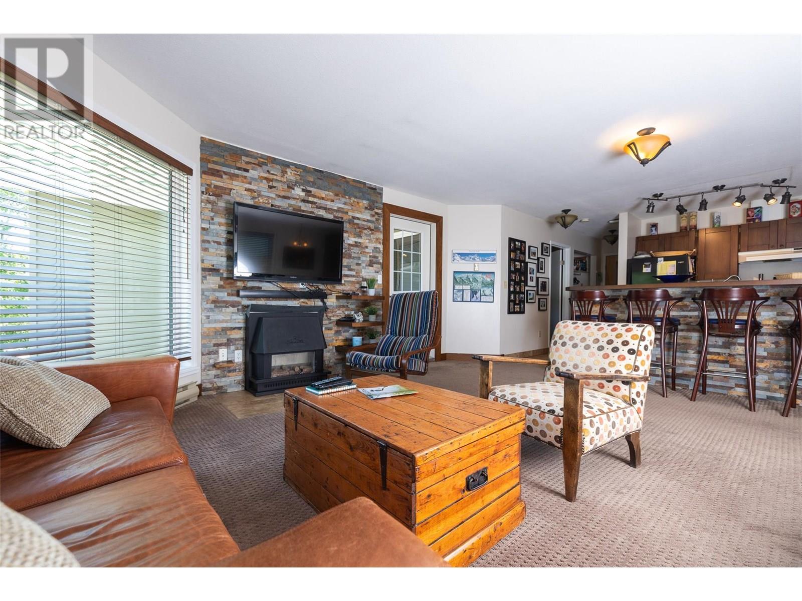 121-4559 Timberline Crescent, Fernie, British Columbia V0B 1M6 - Photo 4 - 10347483