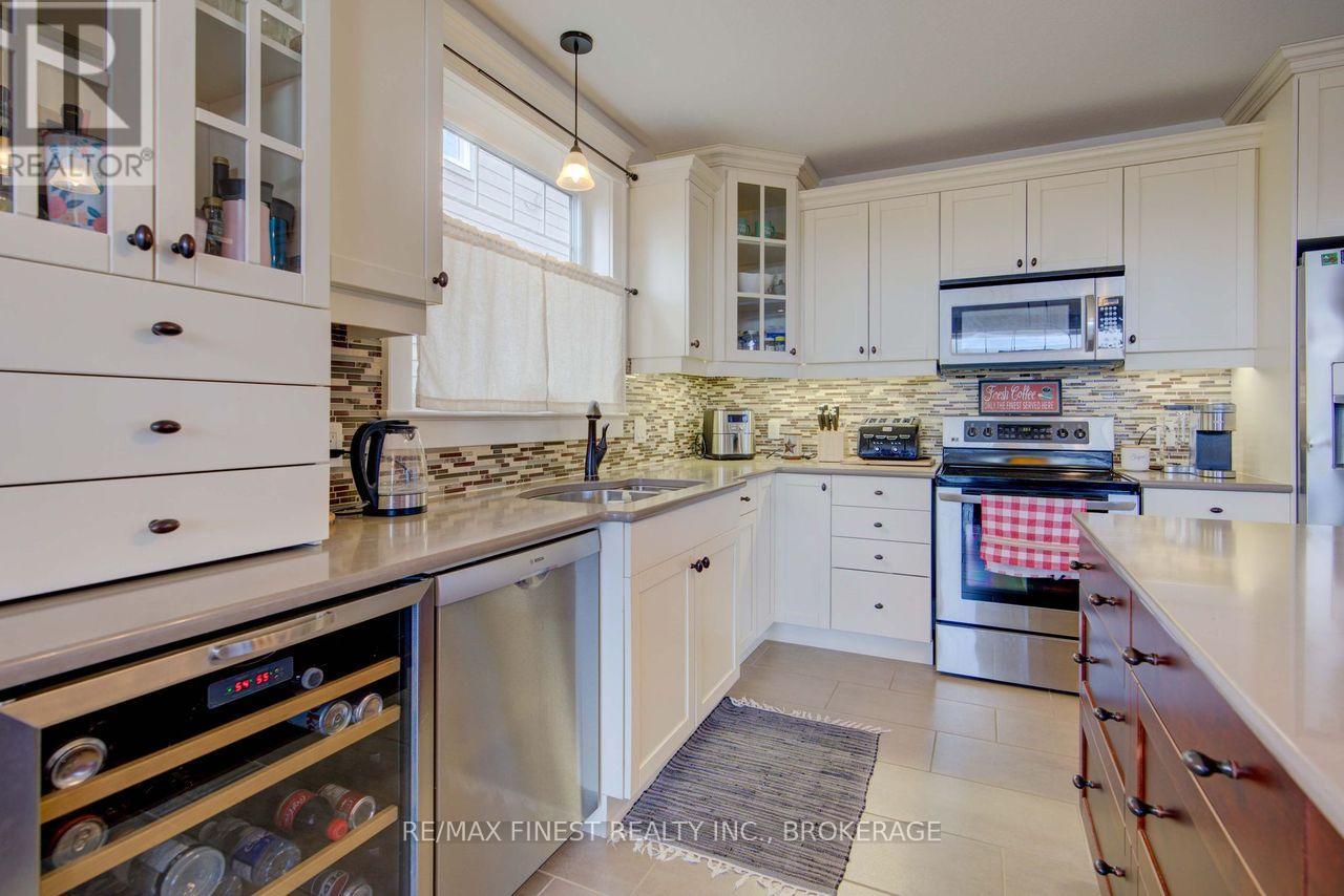 64 Tessa Boulevard, Belleville, Ontario  K8N 0B4 - Photo 22 - X12149917
