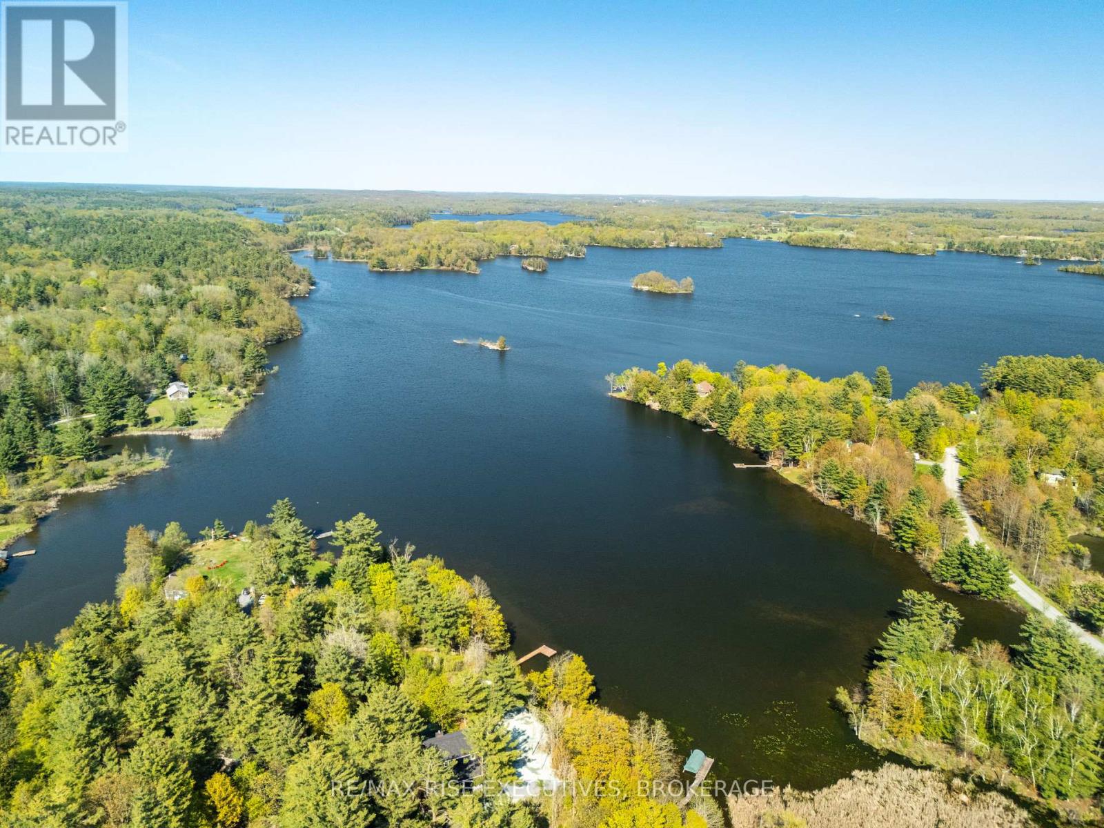 1022 Briscoe Bay Lane, Frontenac (Frontenac South), Ontario  K0H 1H0 - Photo 47 - X12149954
