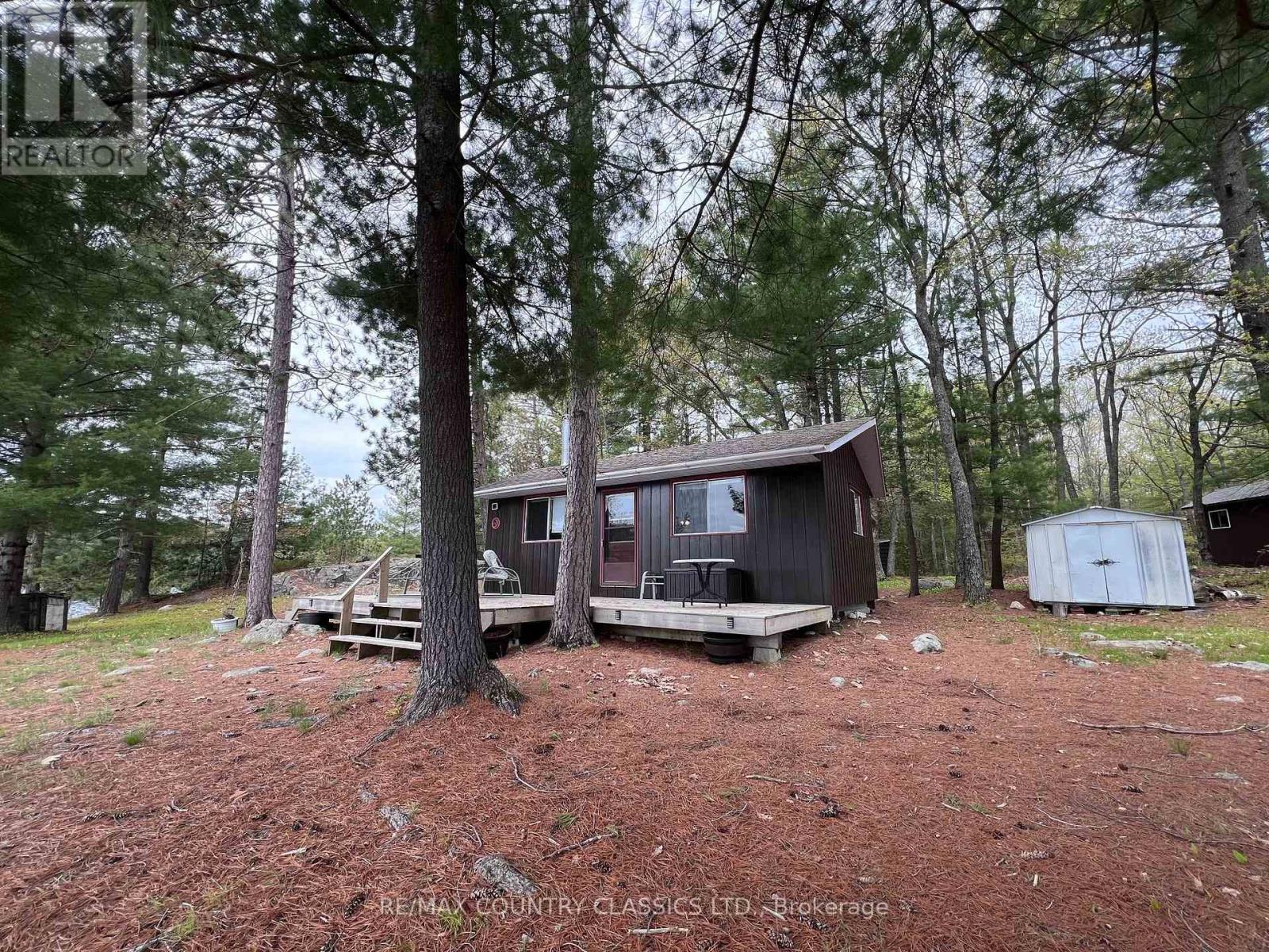 910 Weslemkoon Lake, Addington Highlands, Ontario  K0L 2M0 - Photo 2 - X12149967