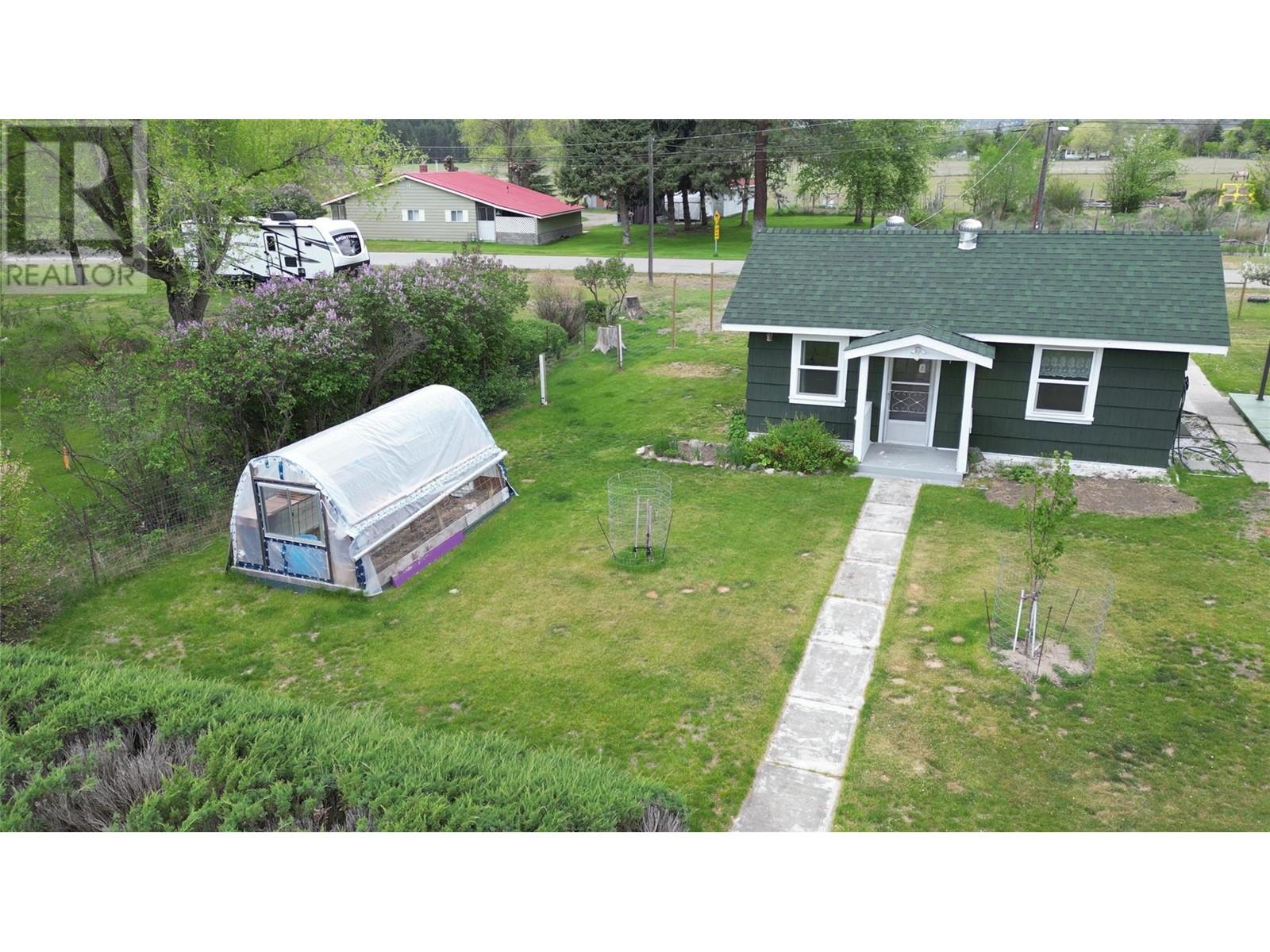 808 Division Street, Midway, British Columbia  V0H 1M0 - Photo 46 - 10348006