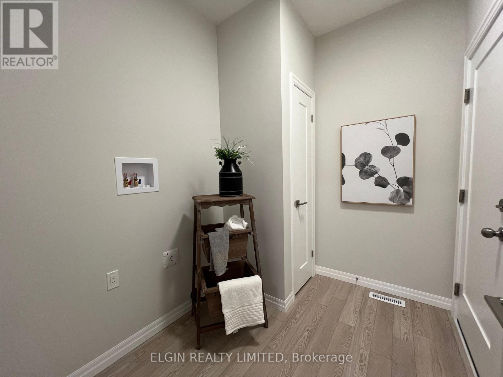 6 Hemlock Crescent, Aylmer, Ontario  N5H 0B9 - Photo 7 - X12149943