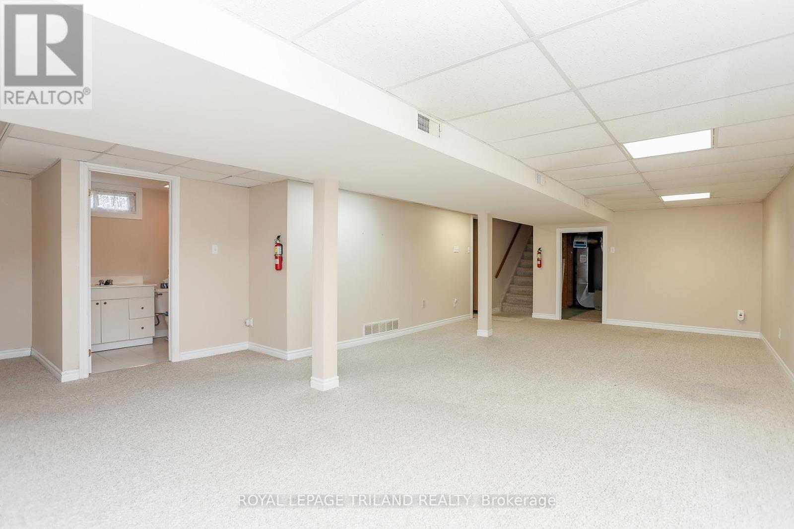 32 Applewood Crescent, St. Thomas, Ontario  N5R 1H2 - Photo 32 - X12150001