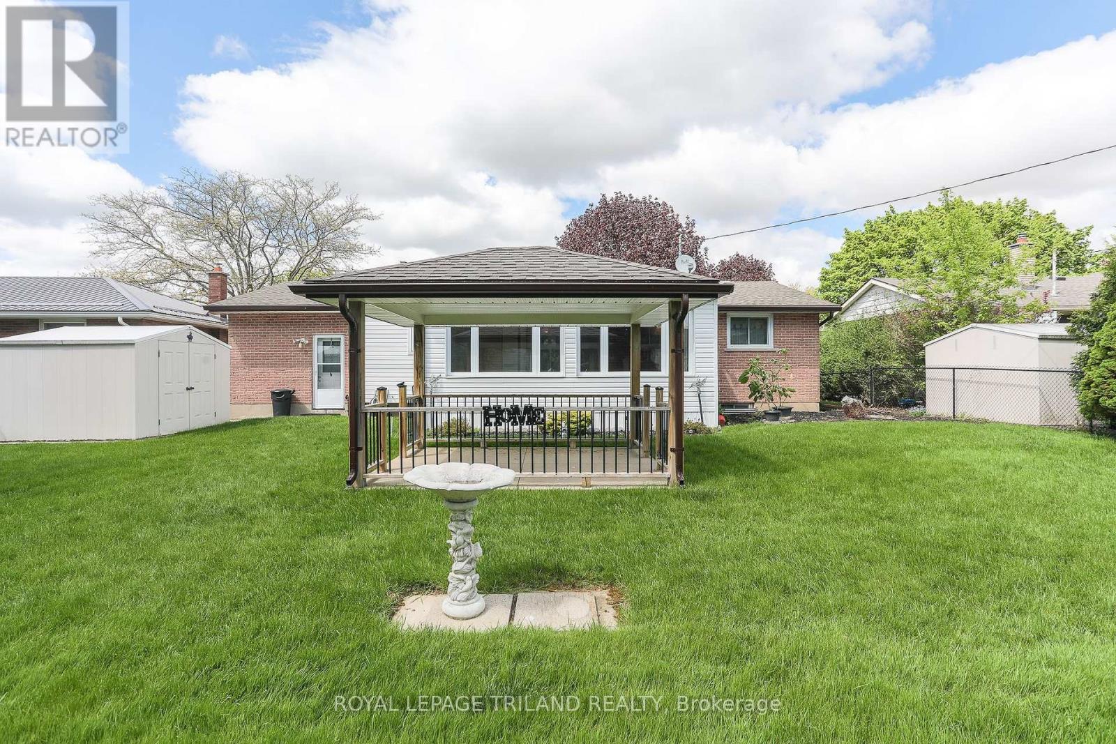 32 Applewood Crescent, St. Thomas, Ontario  N5R 1H2 - Photo 44 - X12150001