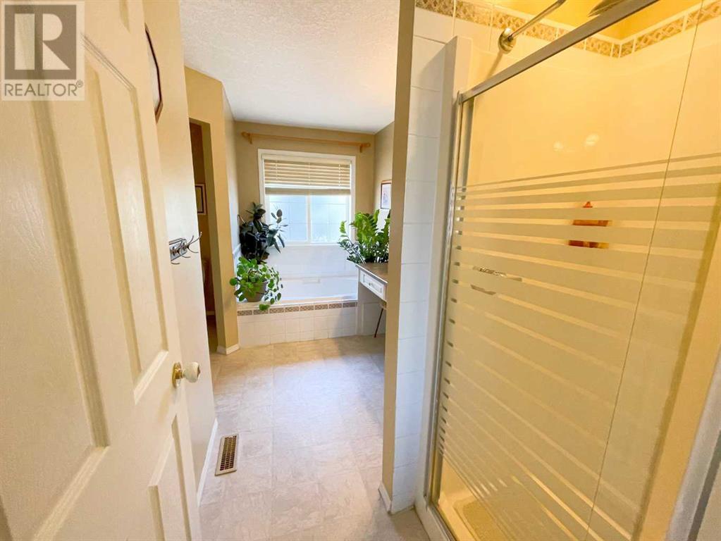 333 Red Crow W Boulevard W, Lethbridge, Alberta  T1K 7M2 - Photo 23 - A2219983