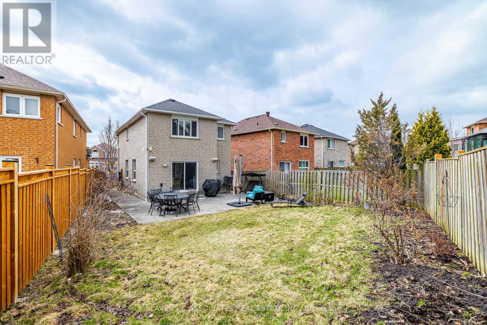 11 Bestview Crescent, Vaughan, Ontario  L6A 3S8 - Photo 41 - N12149858