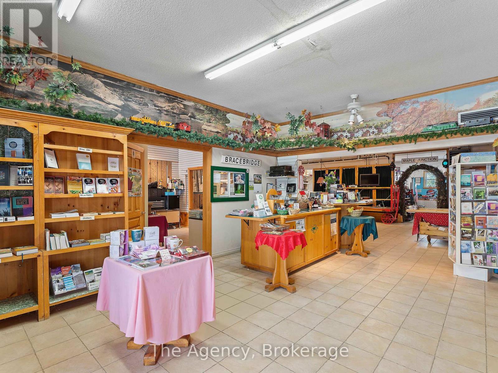 14 Gray Road, Bracebridge, Ontario  P1L 1P8 - Photo 29 - X12150027