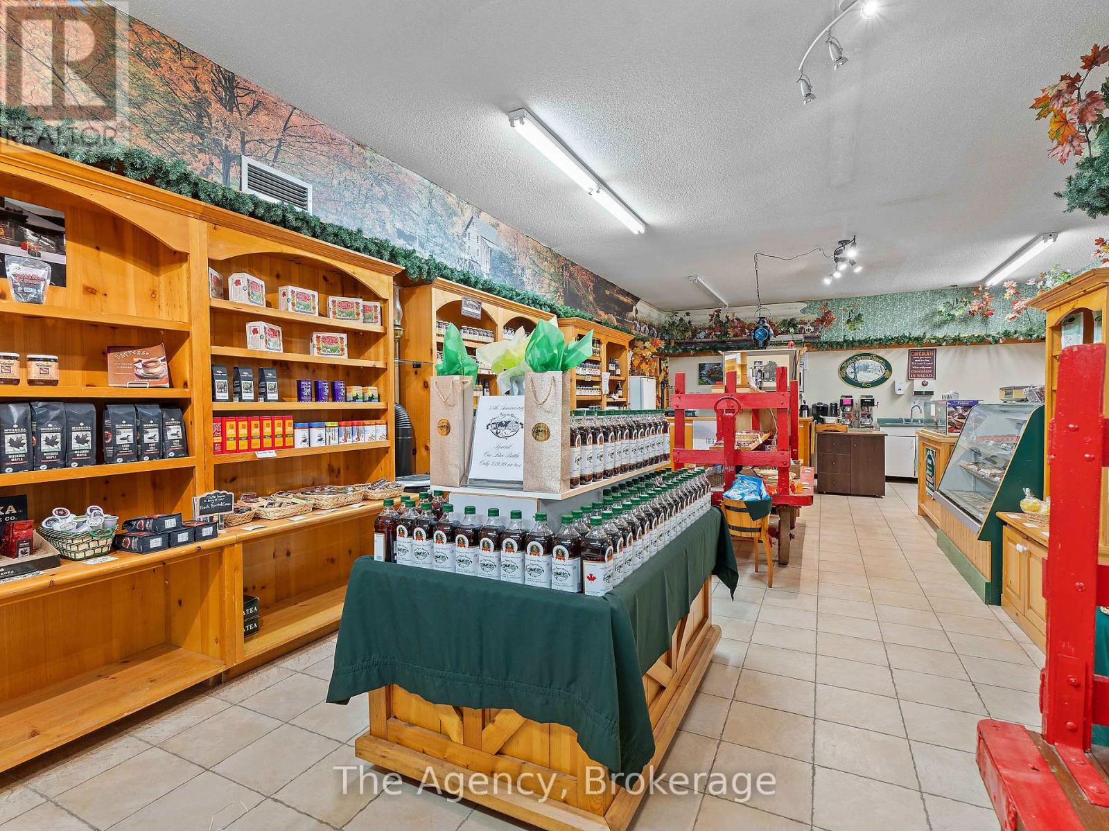 14 Gray Road, Bracebridge, Ontario  P1L 1P8 - Photo 34 - X12150027