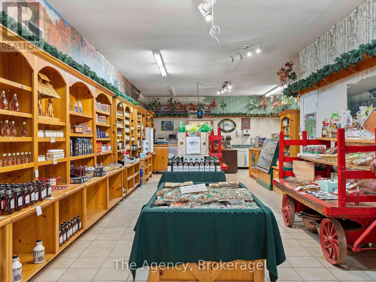 14 Gray Road, Bracebridge, Ontario  P1L 1P8 - Photo 32 - X12150027