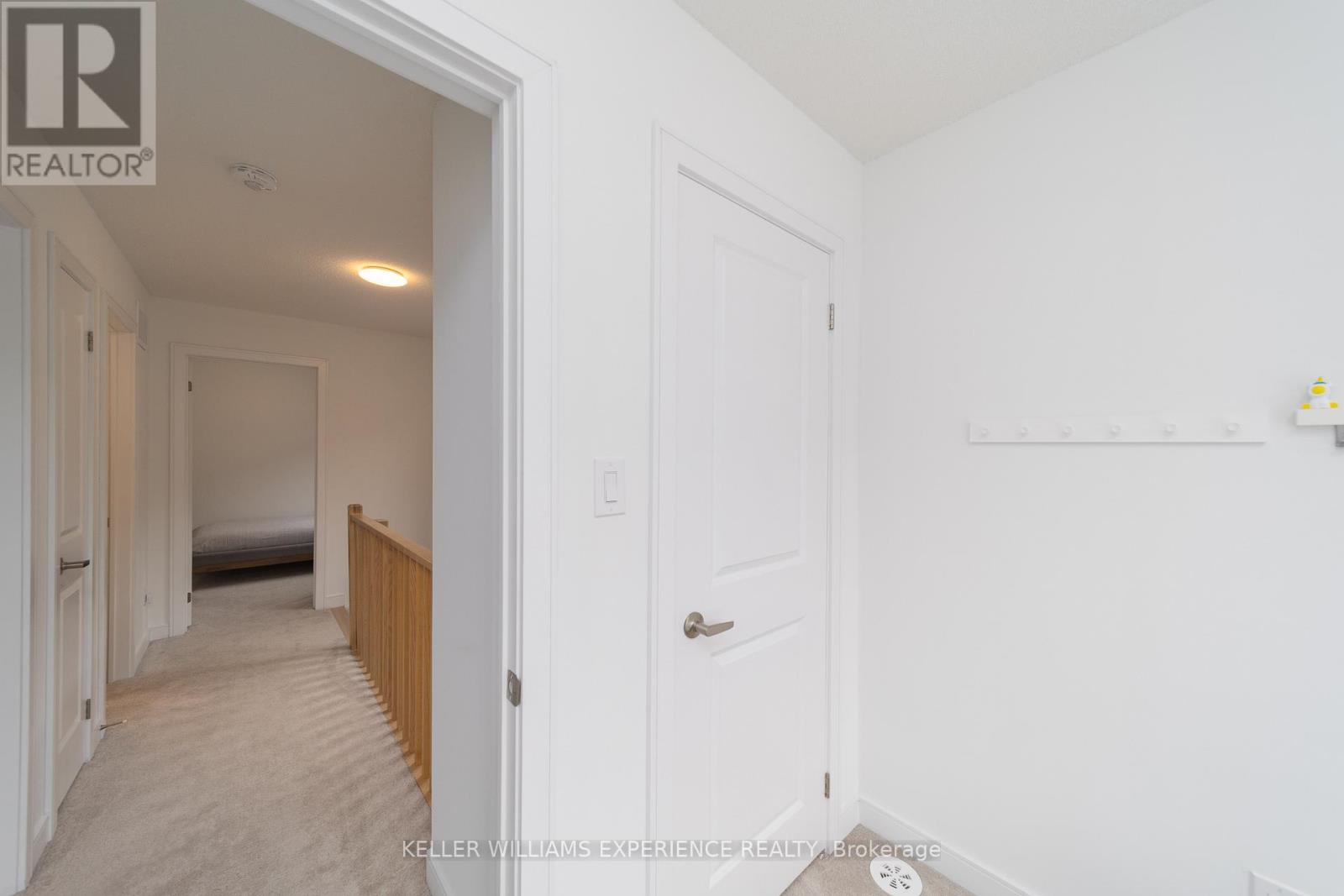 18 Red Maple Lane, Barrie, Ontario  L9J 0N4 - Photo 11 - S12149818