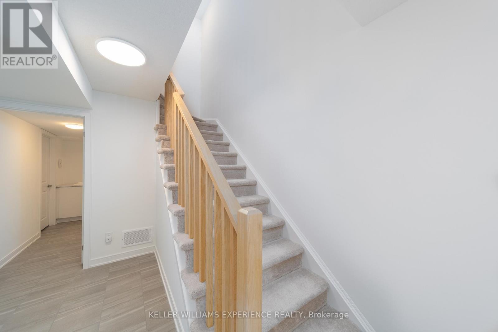 18 Red Maple Lane, Barrie, Ontario  L9J 0N4 - Photo 26 - S12149818