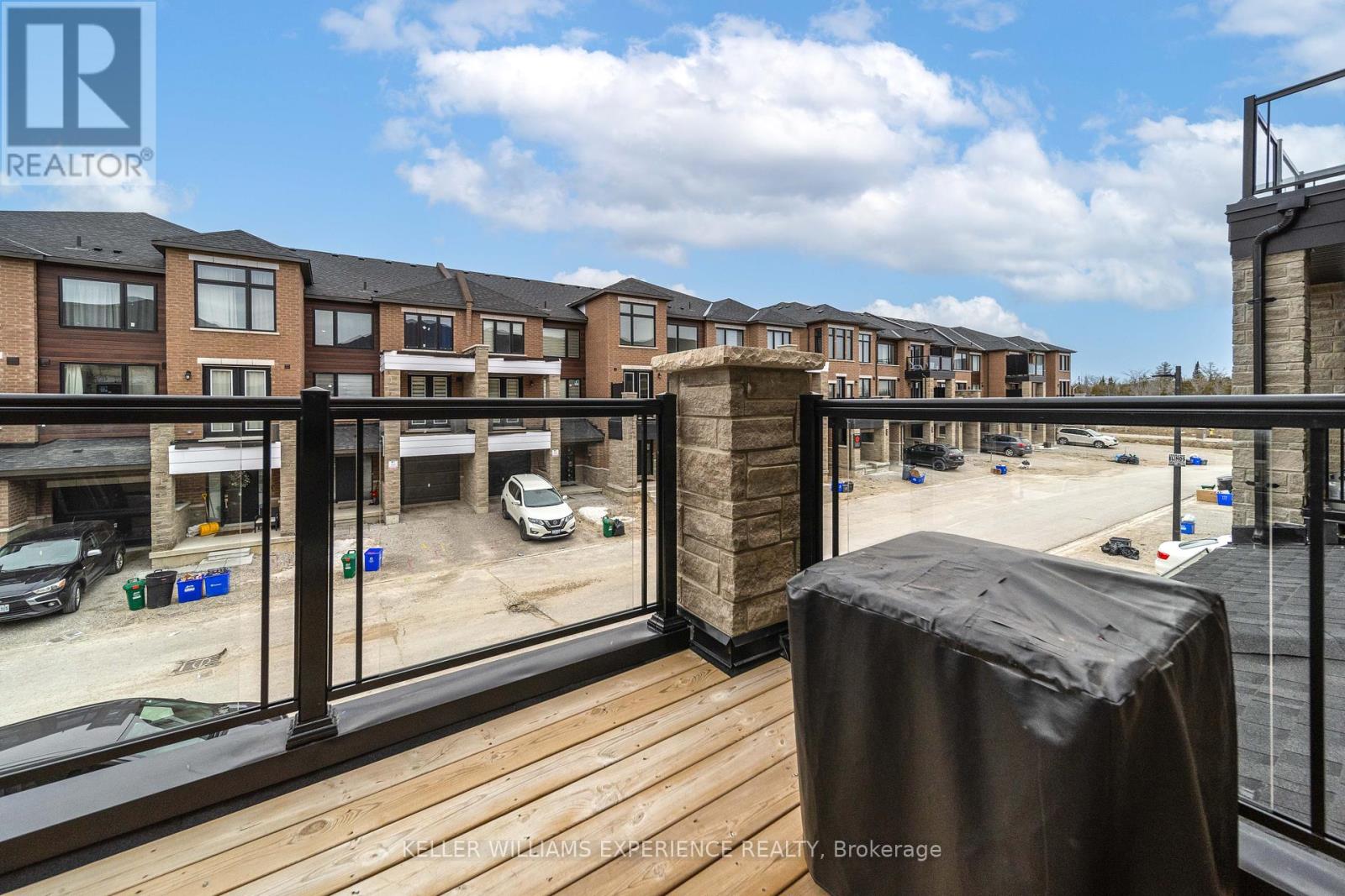 18 Red Maple Lane, Barrie, Ontario  L9J 0N4 - Photo 5 - S12149818