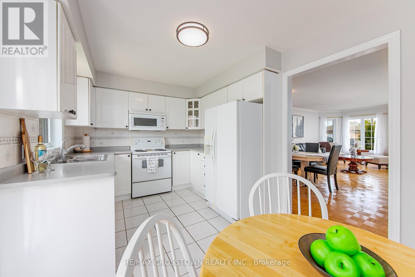 72 Buchanan Street, Barrie, Ontario  L4M 6B7 - Photo 22 - S12149837