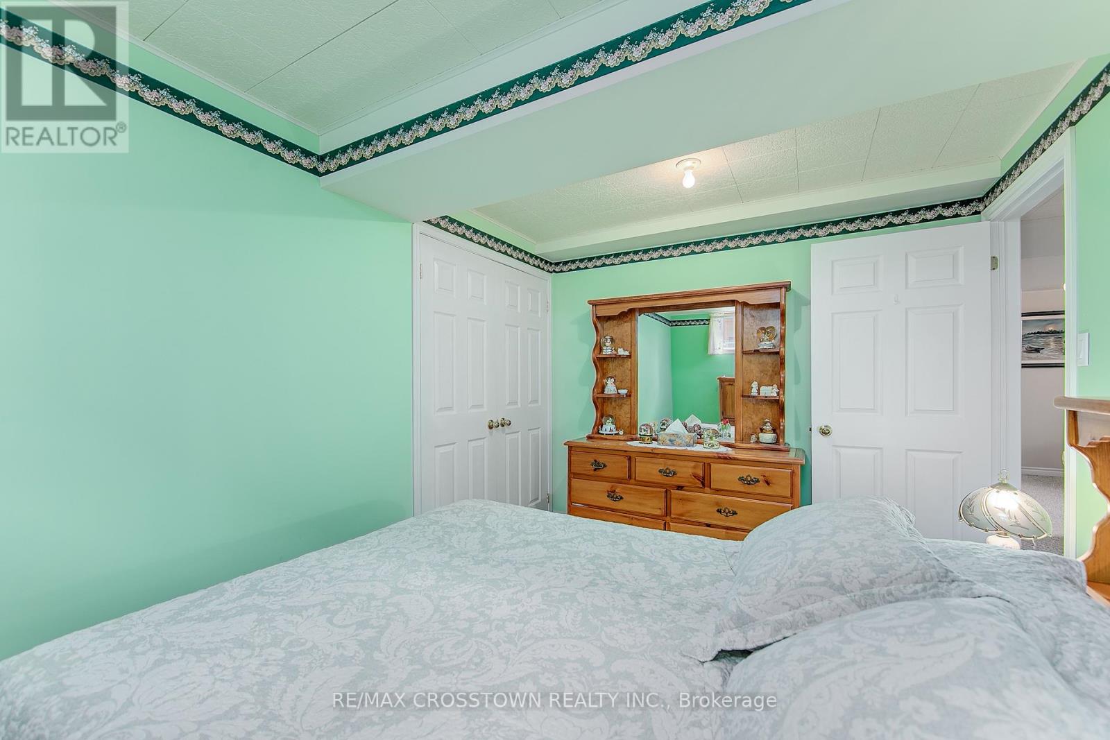 72 Buchanan Street, Barrie, Ontario  L4M 6B7 - Photo 44 - S12149837