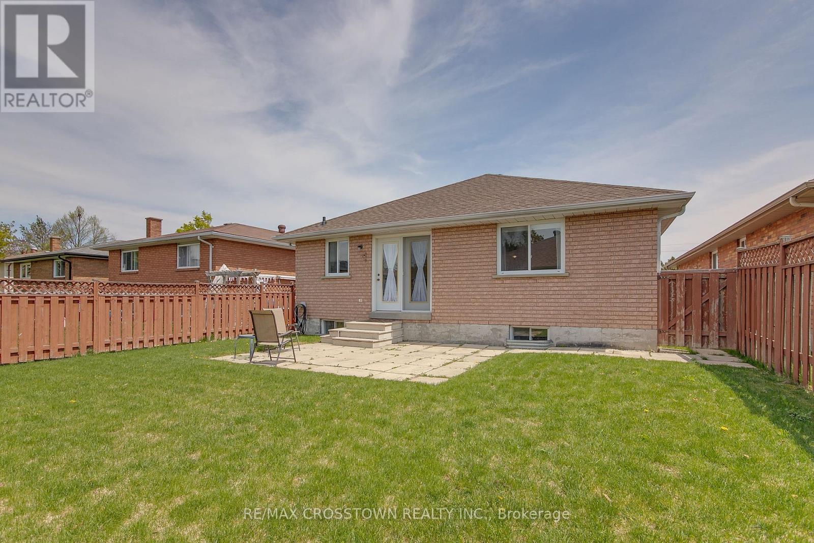 72 Buchanan Street, Barrie, Ontario  L4M 6B7 - Photo 6 - S12149837