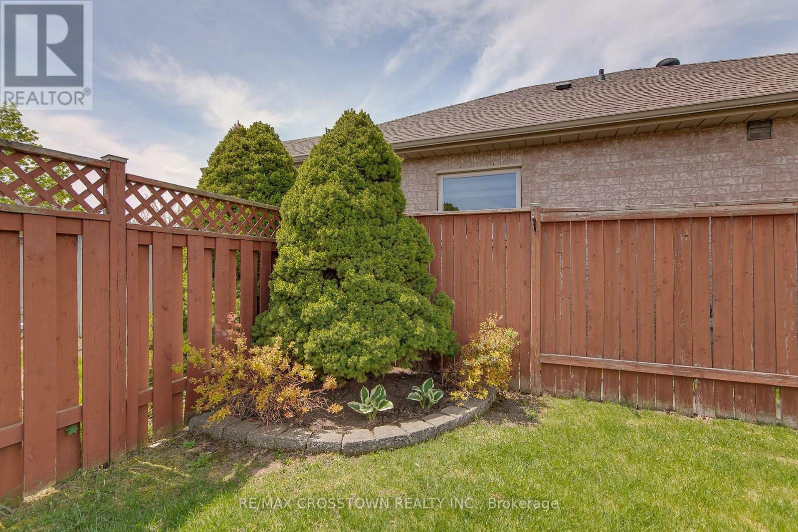 72 Buchanan Street, Barrie, Ontario  L4M 6B7 - Photo 7 - S12149837