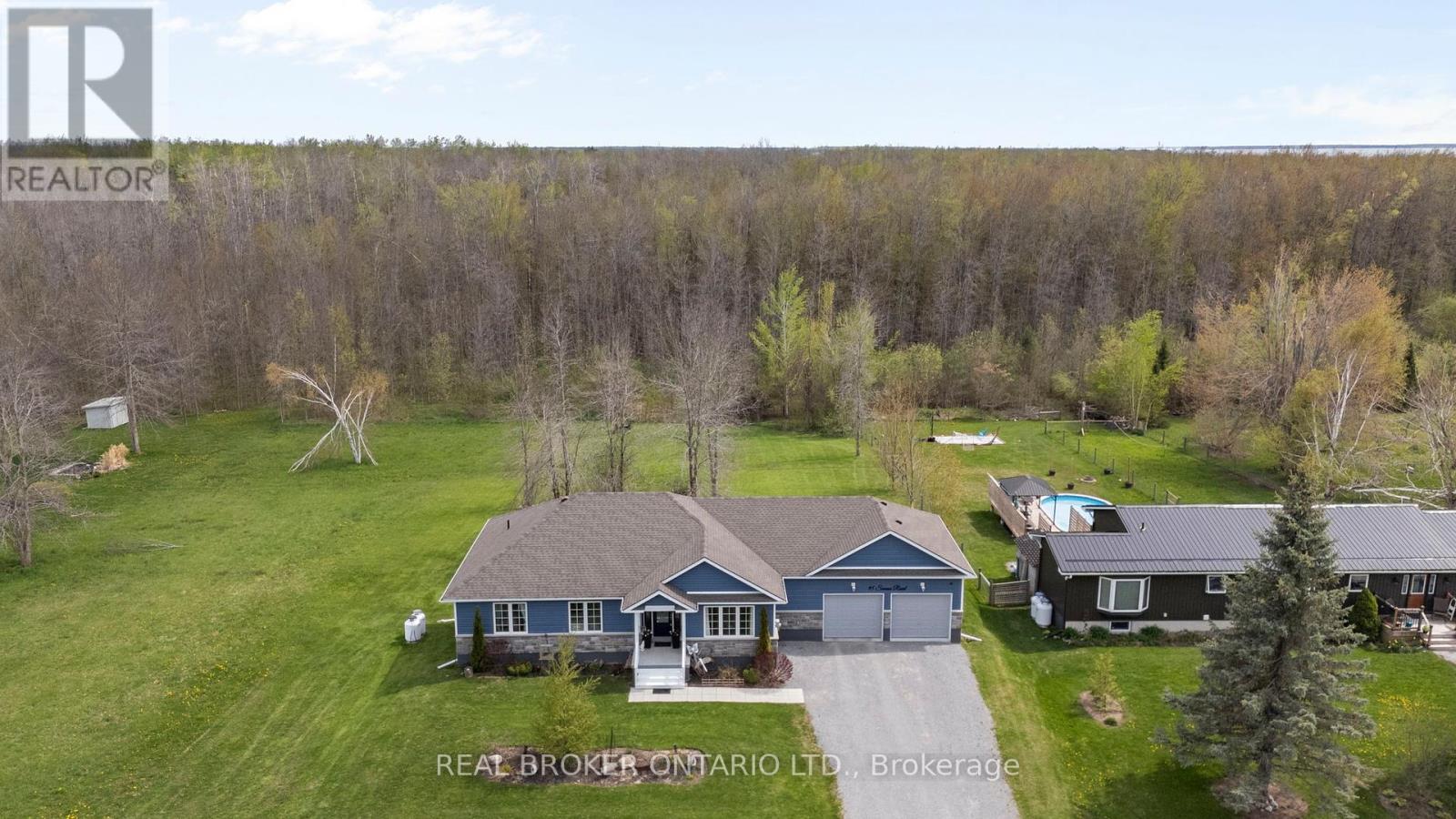 Property at 95 SIMCOE ROAD image 2