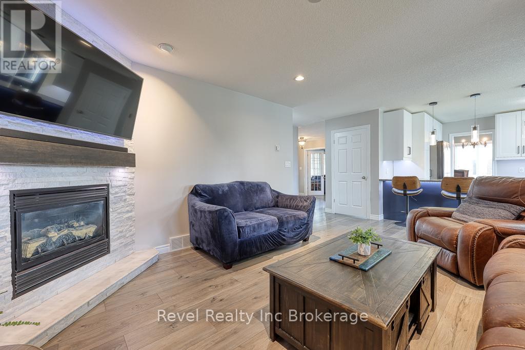 720 Anzio Road, Woodstock, Ontario  N4T 0B5 - Photo 15 - X12150025