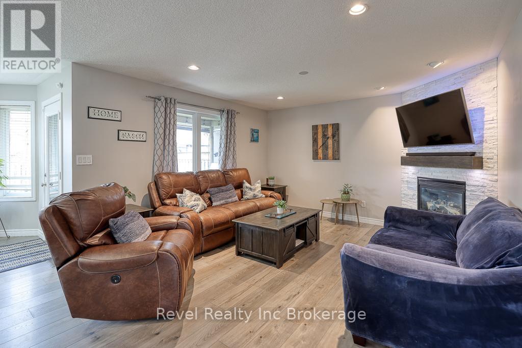 720 Anzio Road, Woodstock, Ontario  N4T 0B5 - Photo 23 - X12150025