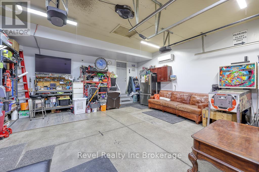 720 Anzio Road, Woodstock, Ontario  N4T 0B5 - Photo 27 - X12150025