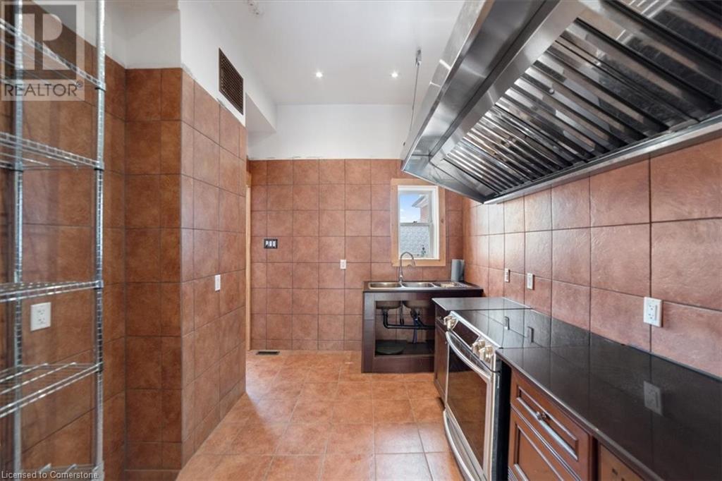 2 Main Street W, Selkirk, Ontario  N0A 1P0 - Photo 11 - 40729001