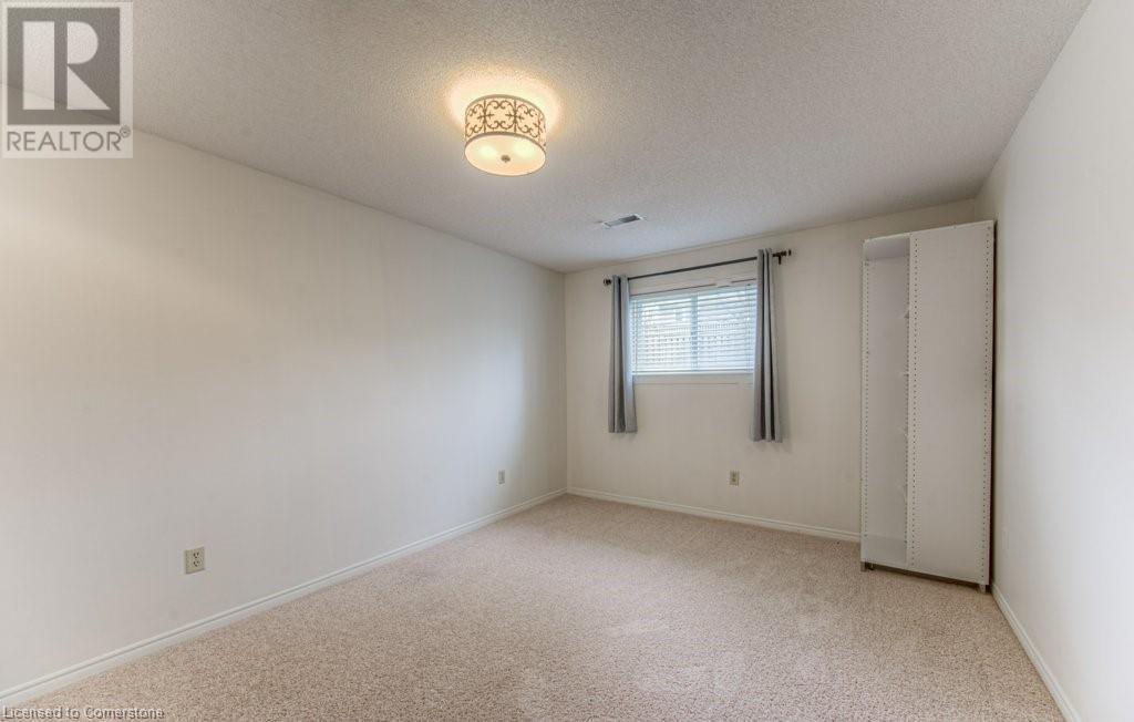359 Stoneheight Place, Waterloo, Ontario  N2V 2A8 - Photo 21 - 40721815