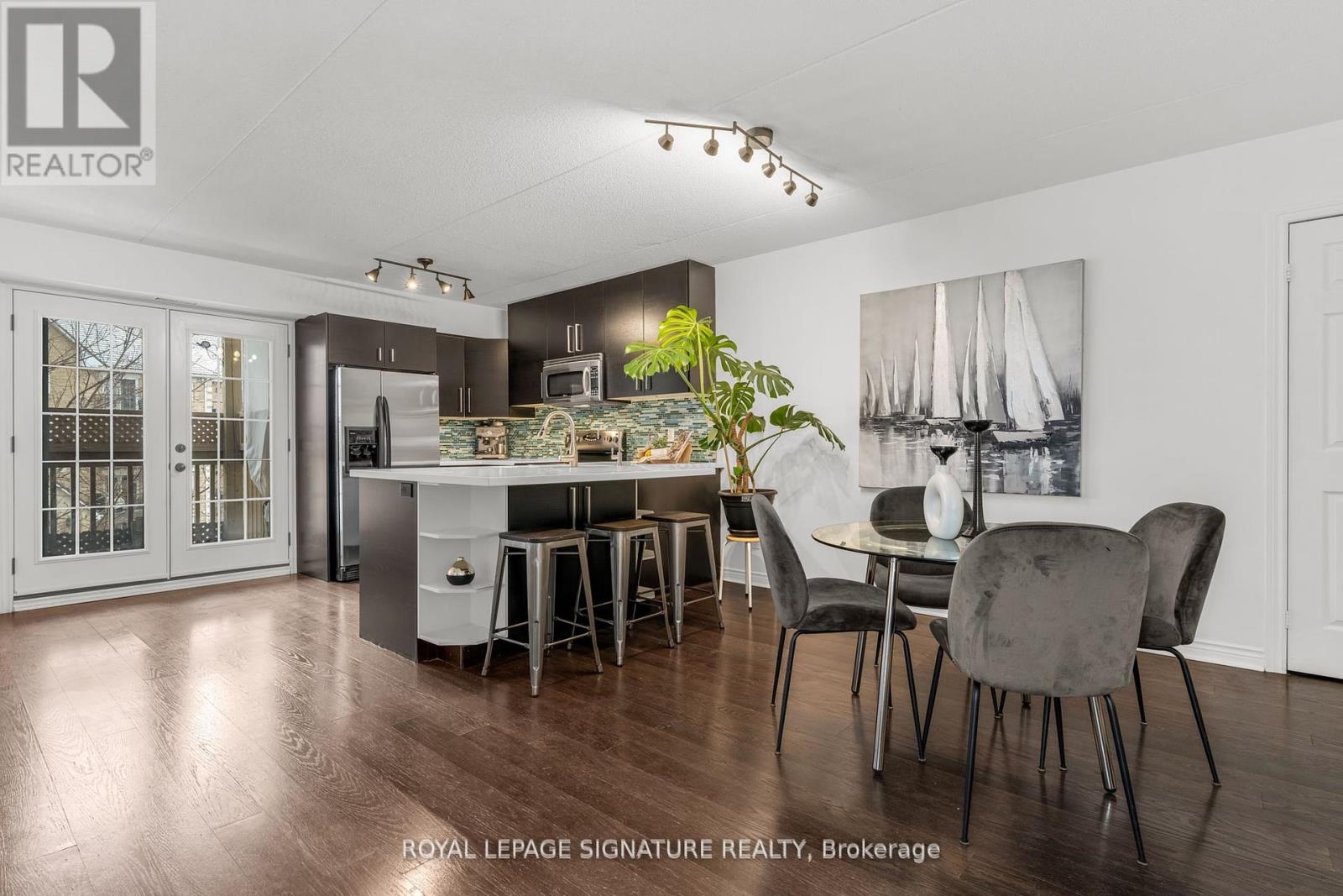 311 - 4005 Kilmer Drive, Burlington, Ontario  L7M 4M2 - Photo 6 - W12149761