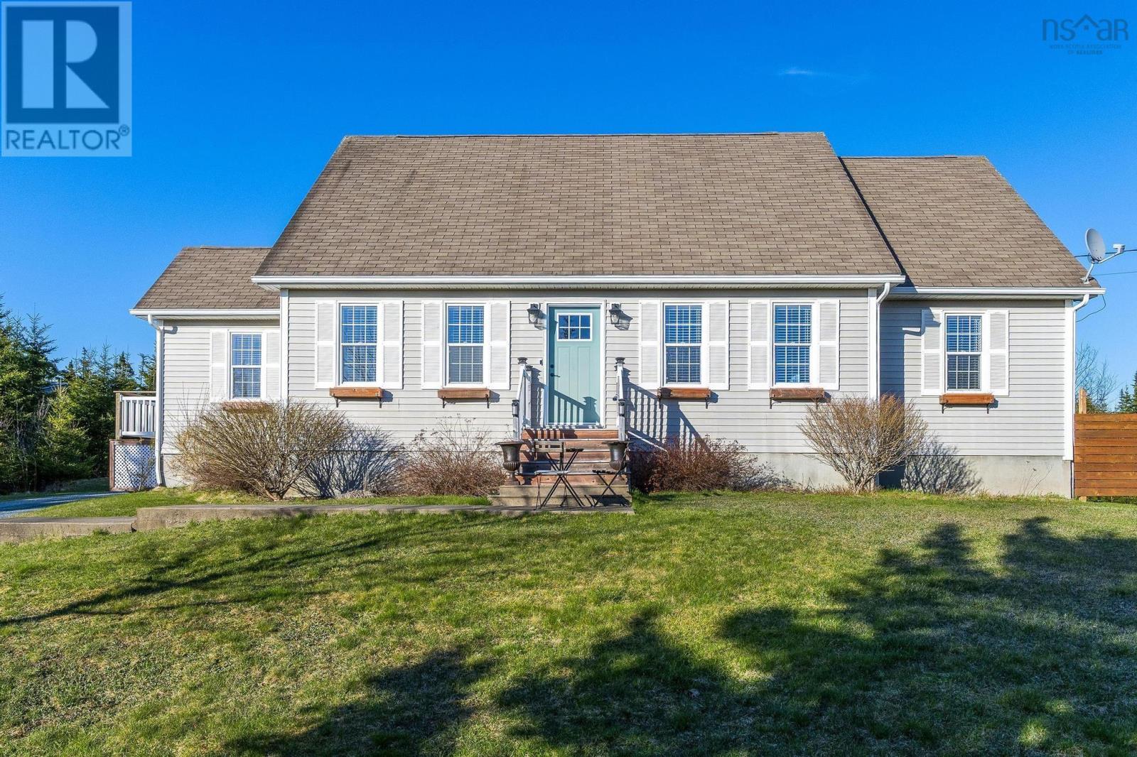 Property at 289 Leslie Road image 1