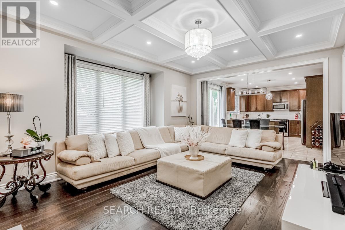 323 Mcdougall Crossing, Milton, Ontario  L9T 0N5 - Photo 8 - W12149795