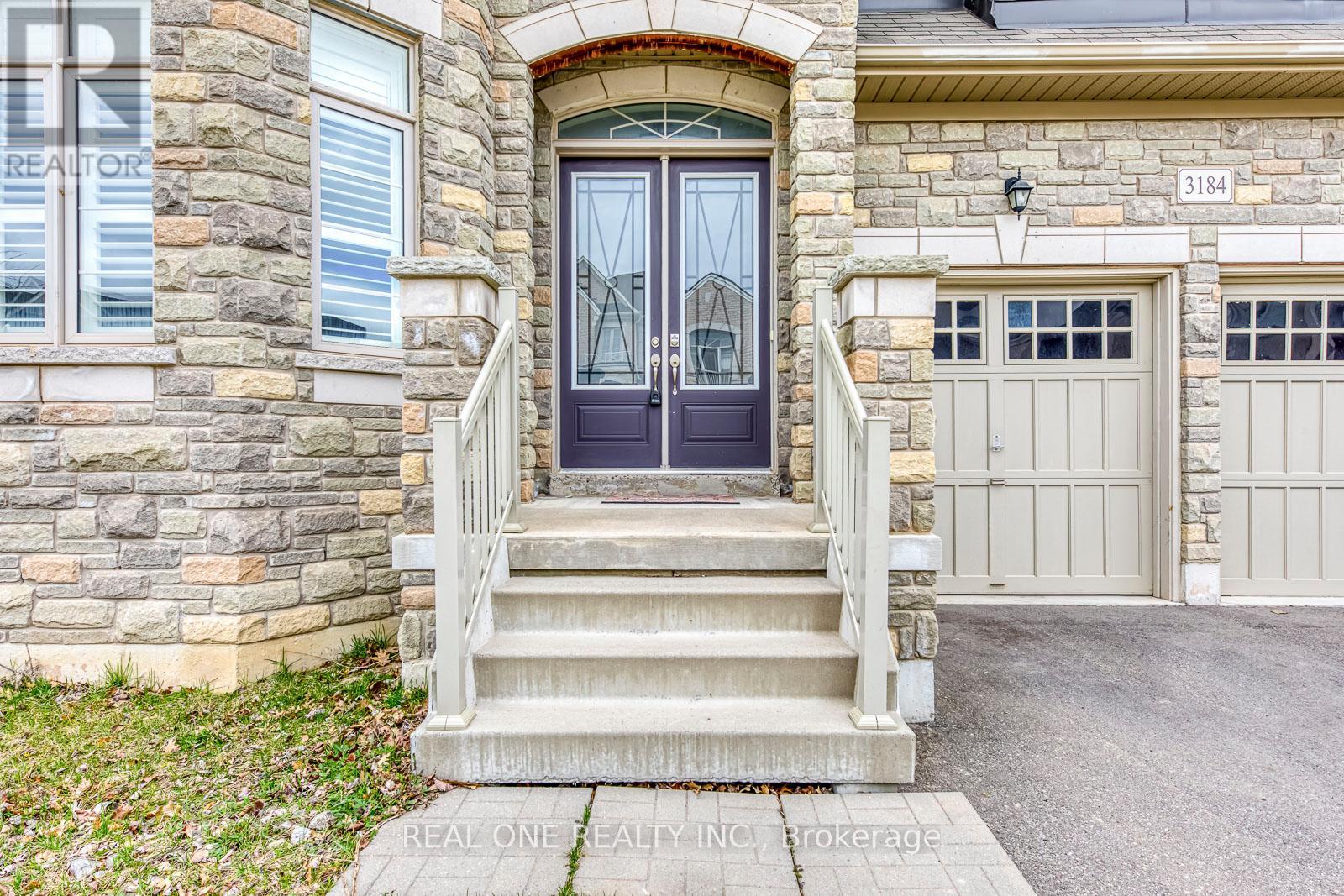 3184 William Rose Way, Oakville, Ontario  L6H 7H5 - Photo 3 - W12149842
