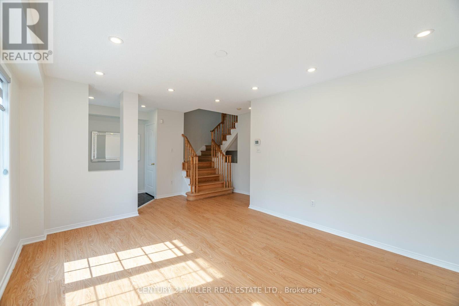 5953 Tenth Line W, Mississauga, Ontario  L5M 6K7 - Photo 8 - W12149880