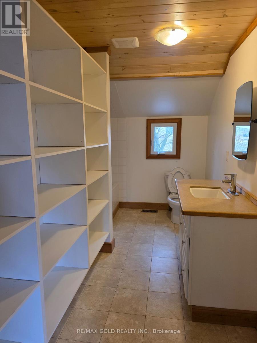 Upper Level - 20927 Shaws Creek Road, Caledon, Ontario  L7K 1L8 - Photo 15 - W12141489