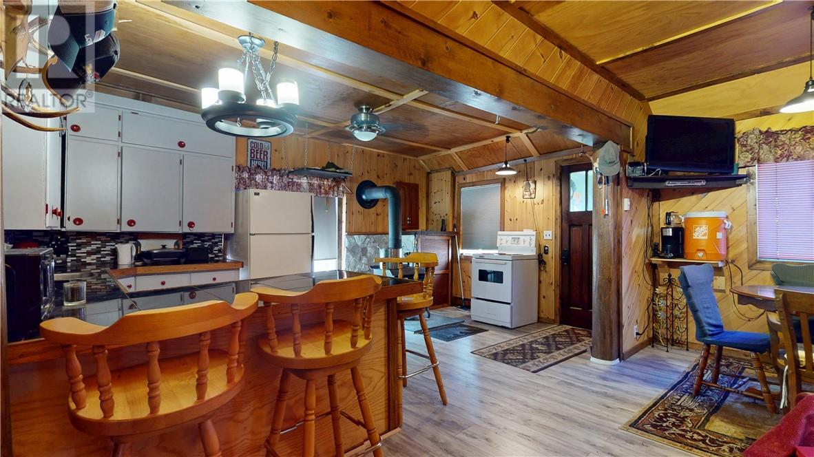 622 Campbell Rd, Evansville, Ontario  P0P 1E0 - Photo 24 - 2122240