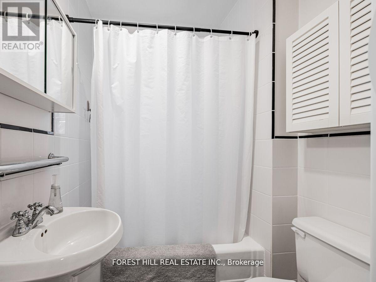 305 - 1840 Bathurst Street, Toronto, Ontario  M5P 3K7 - Photo 16 - C12146839