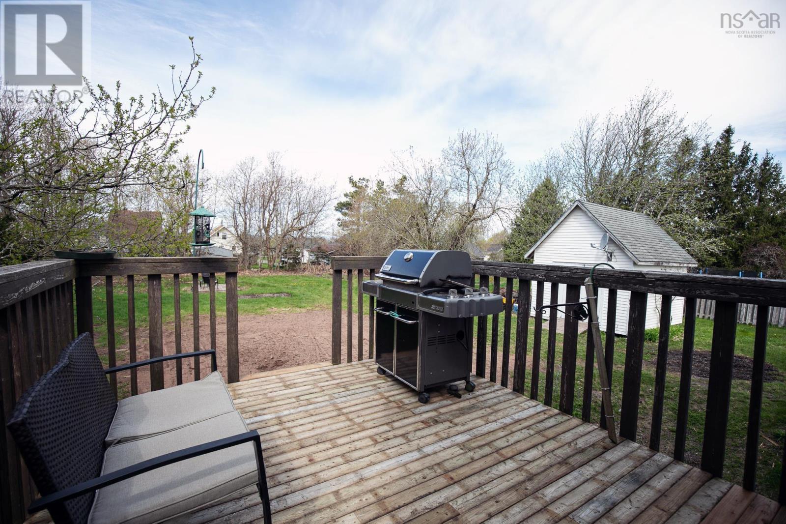 10 Grey Street, Springhill, Nova Scotia  B0M 1X0 - Photo 11 - 202511023