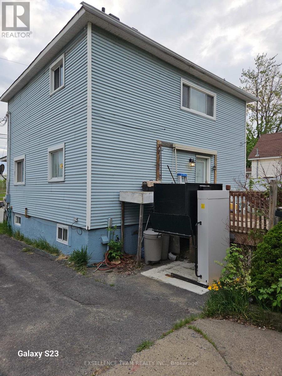 335 Brookdale Avenue, Cornwall, Ontario  K6J 4P2 - Photo 4 - X12020910