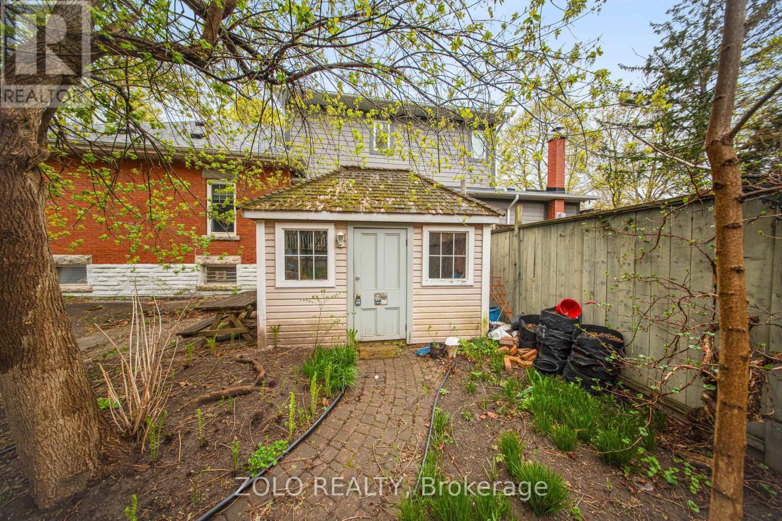 43 Forbes Avenue, Guelph, Ontario  N1G 1G2 - Photo 22 - X12149792