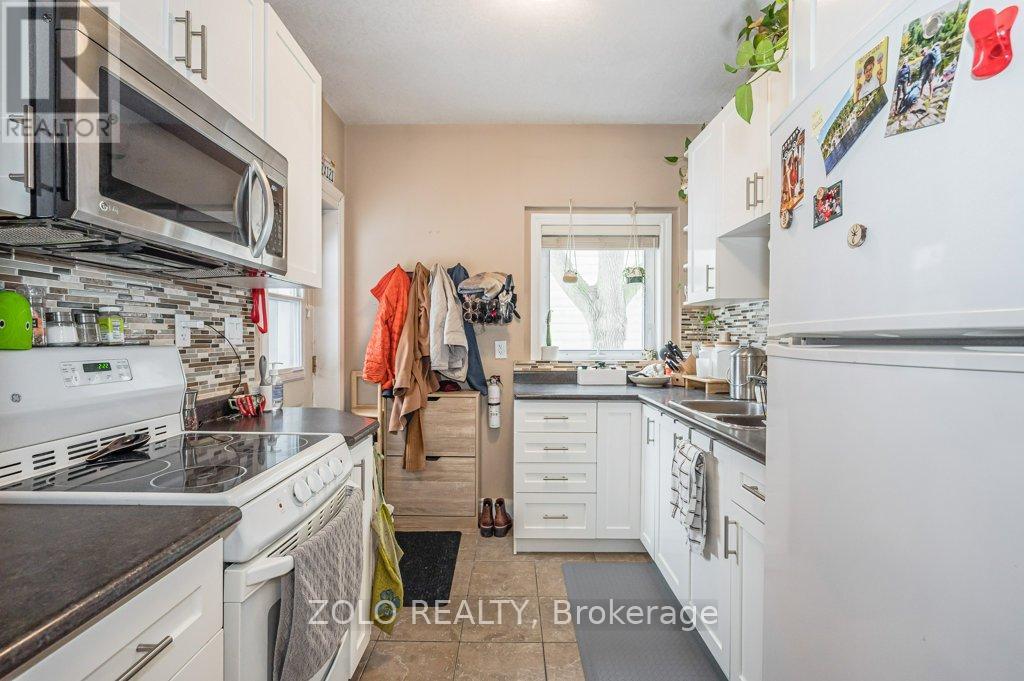 43 Forbes Avenue, Guelph, Ontario  N1G 1G2 - Photo 26 - X12149792